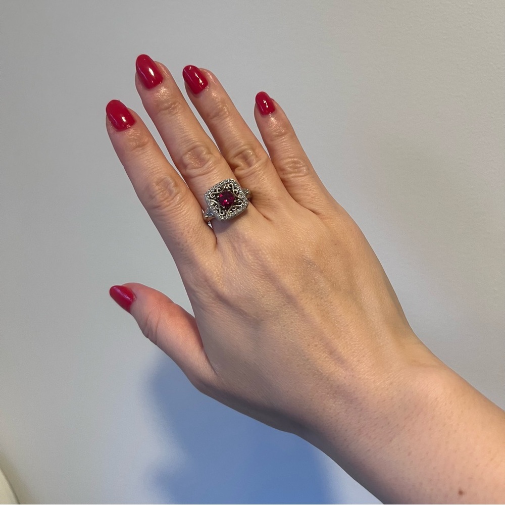 NEW Diamonique Elegant Silver and Red Gemstone Ring - Picture 5 of 5